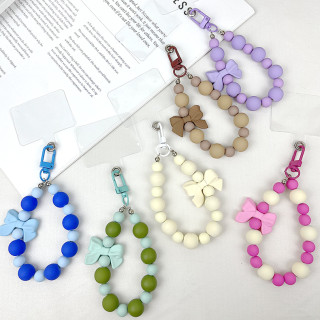 Small Niche Instagram Contrasting Frosted Bead Phone Case Handmade Beaded Chain